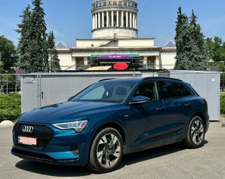 Синий Ауди E-Tron, объемом двигателя 95 л и пробегом 75 тыс. км за 29900 $, фото 1 на Automoto.ua