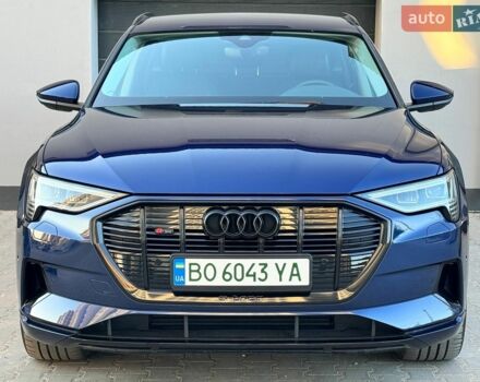 Синій Ауді E-Tron, об'ємом двигуна 0 л та пробігом 63 тис. км за 36600 $, фото 1 на Automoto.ua