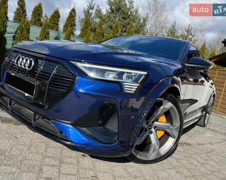 Синій Ауді E-Tron, об'ємом двигуна 0 л та пробігом 50 тис. км за 47000 $, фото 1 на Automoto.ua