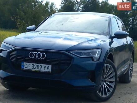 Синий Ауди E-Tron, объемом двигателя 0 л и пробегом 38 тыс. км за 37800 $, фото 1 на Automoto.ua