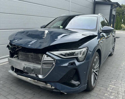 Синій Ауді E-Tron, об'ємом двигуна 0 л та пробігом 25 тис. км за 18500 $, фото 1 на Automoto.ua