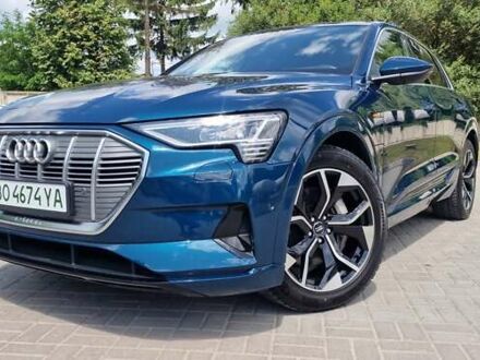 Синий Ауди E-Tron, объемом двигателя 0 л и пробегом 39 тыс. км за 36500 $, фото 1 на Automoto.ua
