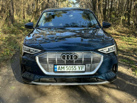 Синий Ауди E-Tron, объемом двигателя 0 л и пробегом 99 тыс. км за 32000 $, фото 1 на Automoto.ua