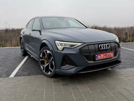 Синій Ауді E-Tron, об'ємом двигуна 0 л та пробігом 64 тис. км за 41900 $, фото 1 на Automoto.ua