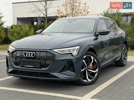 Синий Ауди E-Tron, объемом двигателя 0 л и пробегом 99 тыс. км за 39500 $, фото 1 на Automoto.ua