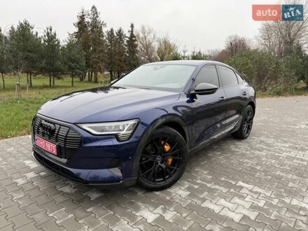 Синій Ауді E-Tron, об'ємом двигуна 0 л та пробігом 60 тис. км за 47800 $, фото 1 на Automoto.ua