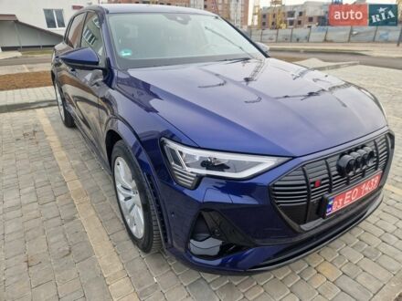 Синий Ауди E-Tron, объемом двигателя 0 л и пробегом 68 тыс. км за 44900 $, фото 1 на Automoto.ua