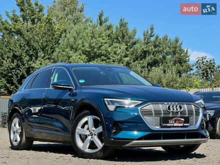 Синий Ауди E-Tron, объемом двигателя 0 л и пробегом 31 тыс. км за 41870 $, фото 1 на Automoto.ua