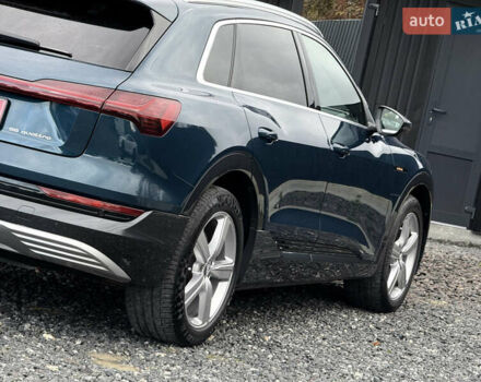 Зеленый Ауди E-Tron, объемом двигателя 0 л и пробегом 169 тыс. км за 25900 $, фото 14 на Automoto.ua