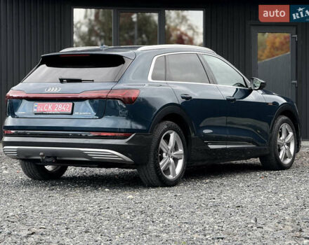 Зеленый Ауди E-Tron, объемом двигателя 0 л и пробегом 169 тыс. км за 25900 $, фото 16 на Automoto.ua