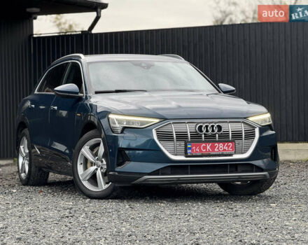 Зеленый Ауди E-Tron, объемом двигателя 0 л и пробегом 169 тыс. км за 25900 $, фото 4 на Automoto.ua