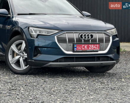 Зеленый Ауди E-Tron, объемом двигателя 0 л и пробегом 169 тыс. км за 25900 $, фото 5 на Automoto.ua