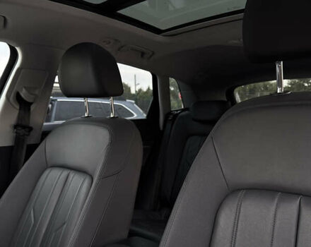 Зелений Ауді E-Tron, об'ємом двигуна 0 л та пробігом 139 тис. км за 21950 $, фото 31 на Automoto.ua