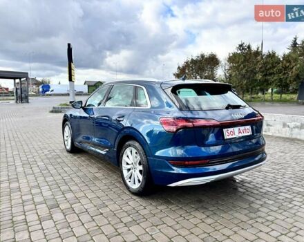 Зеленый Ауди E-Tron, объемом двигателя 0 л и пробегом 161 тыс. км за 24000 $, фото 8 на Automoto.ua