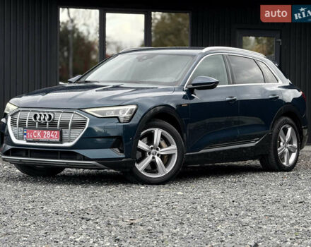 Зеленый Ауди E-Tron, объемом двигателя 0 л и пробегом 169 тыс. км за 25900 $, фото 1 на Automoto.ua