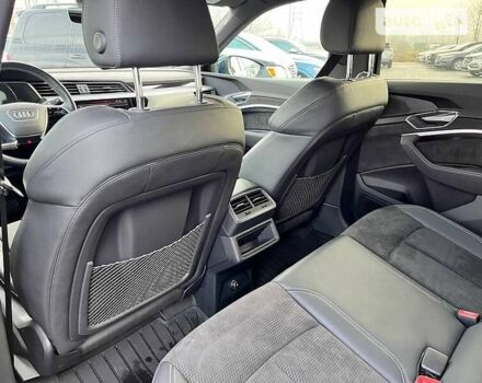 Зеленый Ауди E-Tron, объемом двигателя 0 л и пробегом 39 тыс. км за 58000 $, фото 16 на Automoto.ua