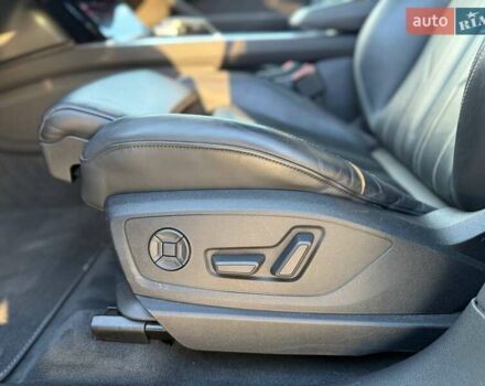 Зелений Ауді E-Tron, об'ємом двигуна 0 л та пробігом 165 тис. км за 29999 $, фото 37 на Automoto.ua