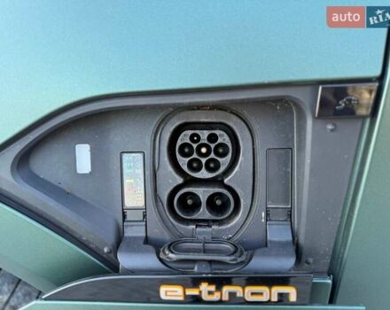 Зелений Ауді E-Tron, об'ємом двигуна 0 л та пробігом 165 тис. км за 29999 $, фото 13 на Automoto.ua