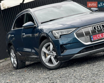 Зелений Ауді E-Tron, об'ємом двигуна 0 л та пробігом 169 тис. км за 24999 $, фото 6 на Automoto.ua