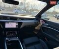 Зелений Ауді E-Tron, об'ємом двигуна 0 л та пробігом 165 тис. км за 29999 $, фото 25 на Automoto.ua