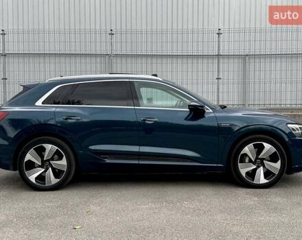 Зелений Ауді E-Tron, об'ємом двигуна 0 л та пробігом 88 тис. км за 28900 $, фото 4 на Automoto.ua