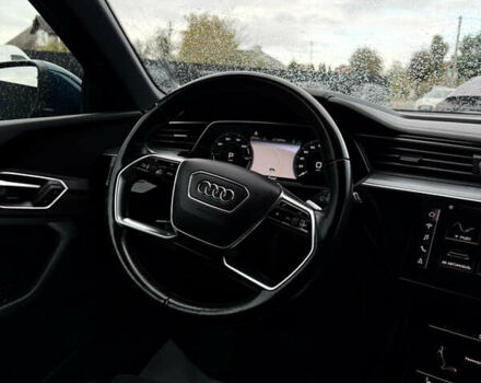 Зелений Ауді E-Tron, об'ємом двигуна 0 л та пробігом 169 тис. км за 24999 $, фото 27 на Automoto.ua