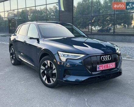 Зелений Ауді E-Tron, об'ємом двигуна 0 л та пробігом 138 тис. км за 26900 $, фото 5 на Automoto.ua