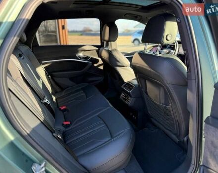 Зелений Ауді E-Tron, об'ємом двигуна 0 л та пробігом 165 тис. км за 29999 $, фото 22 на Automoto.ua