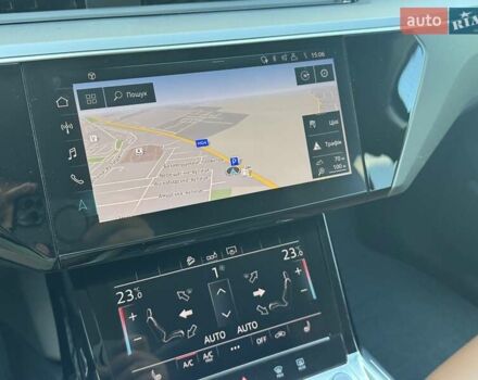 Зелений Ауді E-Tron, об'ємом двигуна 0 л та пробігом 138 тис. км за 26900 $, фото 17 на Automoto.ua