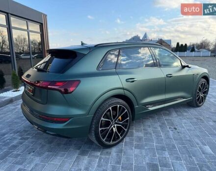 Зелений Ауді E-Tron, об'ємом двигуна 0 л та пробігом 165 тис. км за 29999 $, фото 10 на Automoto.ua
