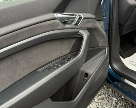 Зелений Ауді E-Tron, об'ємом двигуна 0 л та пробігом 169 тис. км за 24999 $, фото 23 на Automoto.ua