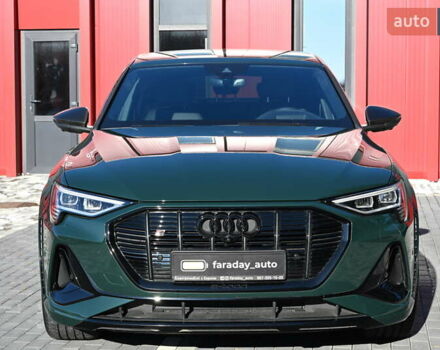 Зелений Ауді E-Tron, об'ємом двигуна 0 л та пробігом 39 тис. км за 52127 $, фото 14 на Automoto.ua