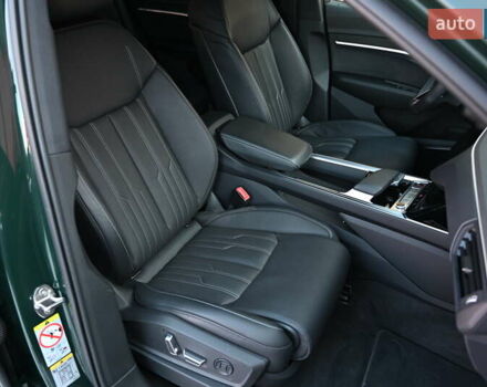 Зелений Ауді E-Tron, об'ємом двигуна 0 л та пробігом 39 тис. км за 52127 $, фото 30 на Automoto.ua