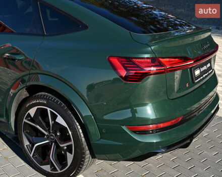 Зелений Ауді E-Tron, об'ємом двигуна 0 л та пробігом 39 тис. км за 52127 $, фото 3 на Automoto.ua