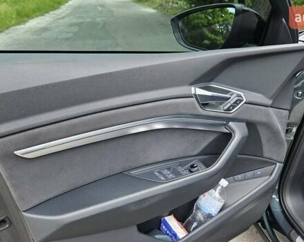 Зелений Ауді E-Tron, об'ємом двигуна 0 л та пробігом 59 тис. км за 50500 $, фото 19 на Automoto.ua