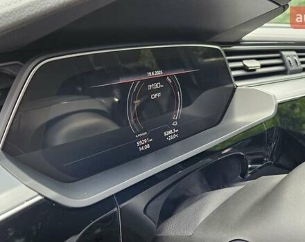 Зелений Ауді E-Tron, об'ємом двигуна 0 л та пробігом 59 тис. км за 50500 $, фото 17 на Automoto.ua