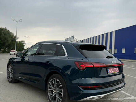 Зеленый Ауди E-Tron, объемом двигателя 0 л и пробегом 140 тыс. км за 21950 $, фото 1 на Automoto.ua