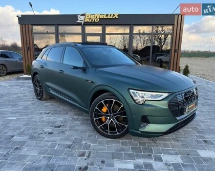 Зелений Ауді E-Tron, об'ємом двигуна 0 л та пробігом 165 тис. км за 29999 $, фото 1 на Automoto.ua