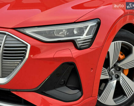 Оранжевый Ауди E-Tron, объемом двигателя 0 л и пробегом 68 тыс. км за 34800 $, фото 17 на Automoto.ua