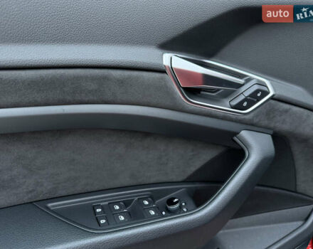 Оранжевый Ауди E-Tron, объемом двигателя 0 л и пробегом 68 тыс. км за 34800 $, фото 64 на Automoto.ua