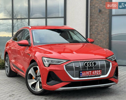 Оранжевый Ауди E-Tron, объемом двигателя 0 л и пробегом 68 тыс. км за 34800 $, фото 6 на Automoto.ua