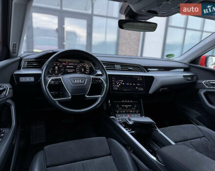 Оранжевый Ауди E-Tron, объемом двигателя 0 л и пробегом 68 тыс. км за 34800 $, фото 60 на Automoto.ua