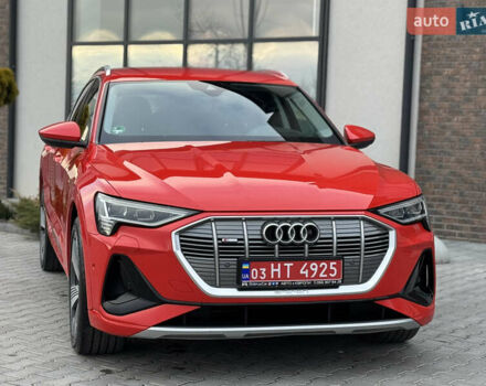 Оранжевый Ауди E-Tron, объемом двигателя 0 л и пробегом 68 тыс. км за 34800 $, фото 20 на Automoto.ua