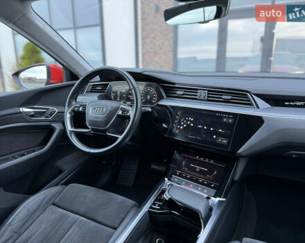 Оранжевый Ауди E-Tron, объемом двигателя 0 л и пробегом 68 тыс. км за 34800 $, фото 61 на Automoto.ua