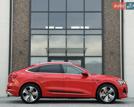 Оранжевый Ауди E-Tron, объемом двигателя 0 л и пробегом 68 тыс. км за 34800 $, фото 24 на Automoto.ua