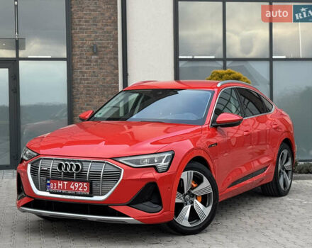 Оранжевый Ауди E-Tron, объемом двигателя 0 л и пробегом 68 тыс. км за 34800 $, фото 12 на Automoto.ua