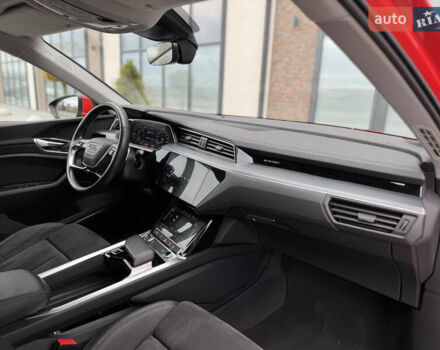 Оранжевый Ауди E-Tron, объемом двигателя 0 л и пробегом 68 тыс. км за 34800 $, фото 72 на Automoto.ua