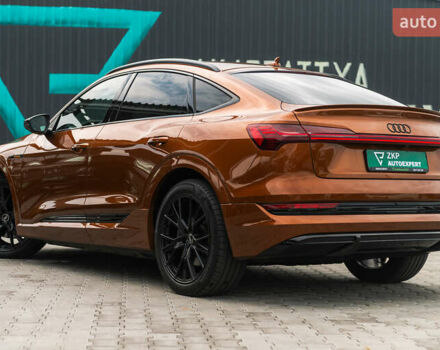 Оранжевый Ауди E-Tron, объемом двигателя 0 л и пробегом 76 тыс. км за 46000 $, фото 5 на Automoto.ua