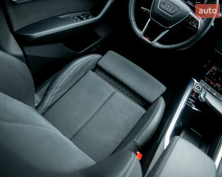 Оранжевый Ауди E-Tron, объемом двигателя 0 л и пробегом 76 тыс. км за 45500 $, фото 34 на Automoto.ua