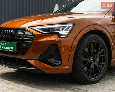 Оранжевый Ауди E-Tron, объемом двигателя 0 л и пробегом 76 тыс. км за 45500 $, фото 16 на Automoto.ua
